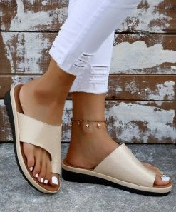 Best reviews of 💯 ROSY Golden Platform Toe-Strap 🩴 Sandal - 👩 Women 🌟 -ROSY SHOP zu105142950 alt 4 tm1650728695