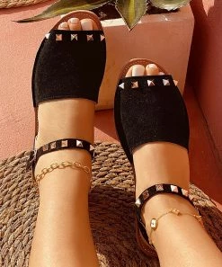 Best reviews of 🥰 ROSY Black Studded Ankle-Strap Open-Toe 🩴 Sandal - 👩 Women 💯 -ROSY SHOP zu105367672 alt 2 tm1650891134