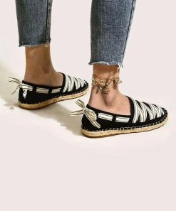 Best Sale 🥰 ROSY Black Crisscross Slip-On Espadrille - 👩 Women ⌛ -ROSY SHOP zu107510512 alt 4 tm1658427294