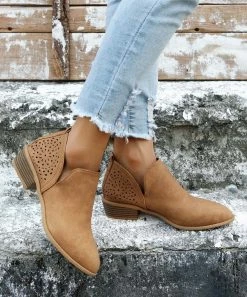Brand new π― ROSY Camel Hollow-Out Accent Bootie - π© Women π€© 9 Brand new π― ROSY Camel Hollow-Out Accent Bootie - π© Women π€© -ROSY SHOP zu108547792 alt 4 tm1661538165