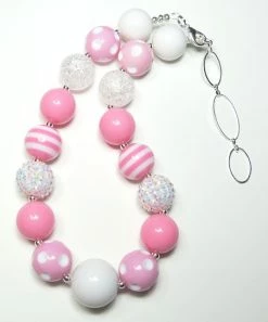 Best reviews of 🌟 Kenzie's Boutique Light Pink & White Dot Bead Necklace ✔️